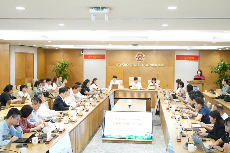 Bộ Khoa học và Công nghệ: Kiến tạo hành lang pháp lý cho Internet vệ tinh, AI và khai thác hiệu quả tài nguyên số -0