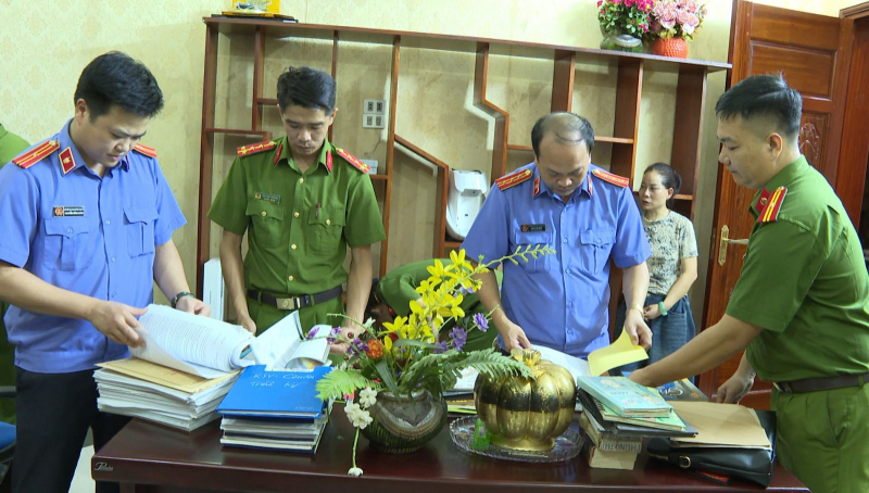 “Đào gốc, trốc rễ” tội phạm núp bóng doanh nghiệp ở Xứ Thanh -0