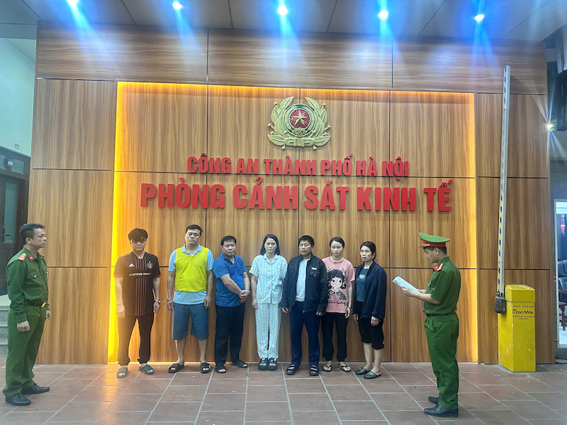 Bí mật trong cuốn sổ tay của các cán bộ kiểm dịch đưa gần 300 tấn thịt lợn nhiễm dịch tả châu Phi ra thị trường -0