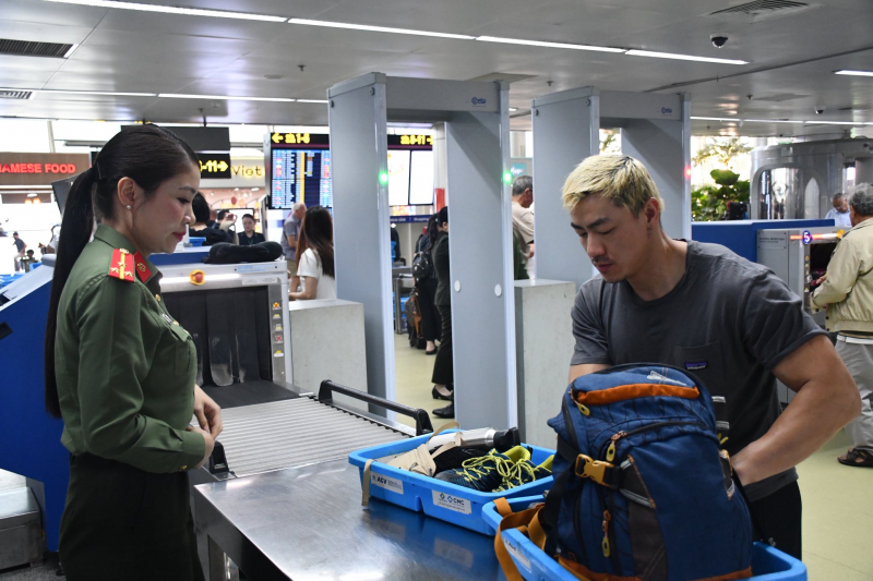 Siết chặt an ninh cửa ngõ hàng không Đà Nẵng, không để tội phạm có “đất sống” -1