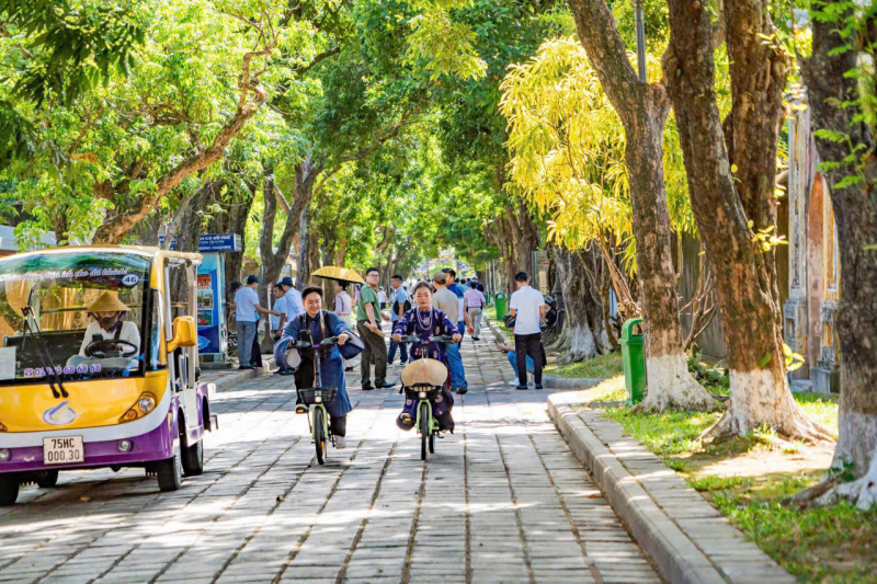 Bài 4: Những điểm đến nổi tiếng của thế giới không tiếng động cơ -1