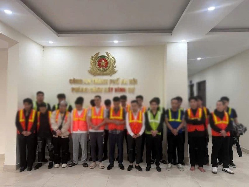 Khởi tố 26 bị can liên quan đến kinh doanh bóng cười tại “Sành Lounge” -0