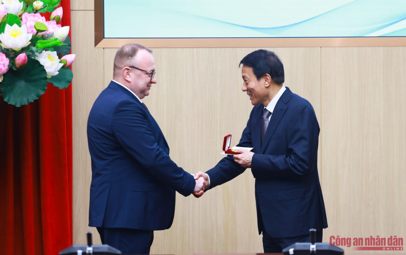 Việt Nam, Belarus tăng cường hợp tác về giám định tư pháp -0