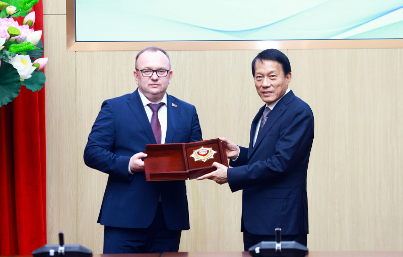 Việt Nam, Belarus tăng cường hợp tác về giám định tư pháp -1