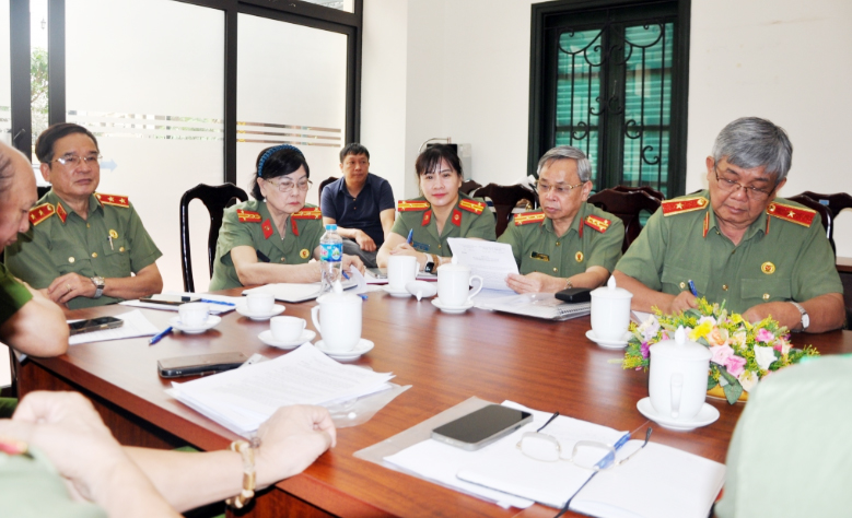 Ban Thường vụ Hội Cựu CAND Việt Nam: Khẳng định vị thế tổ chức do Đảng và Nhà nước giao nhiệm vụ -3