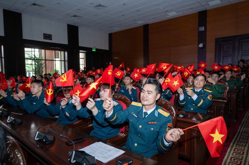 Tuổi trẻ toàn quân quán triệt và thực hiện tốt phương châm hành động với 16 “từ khóa” -1