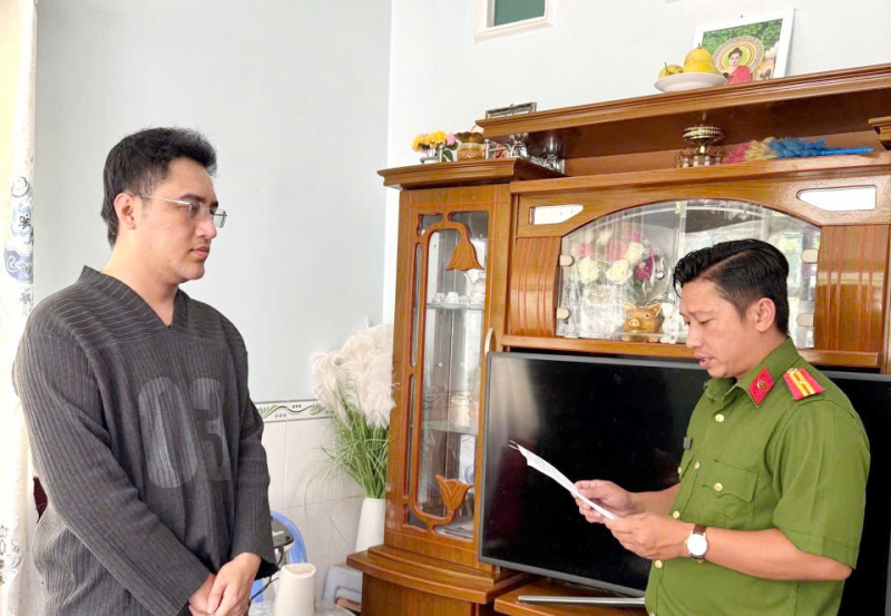 Lừa đảo trên 20 tỷ đồng với thủ đoạn đáo hạn ngân hàng -0