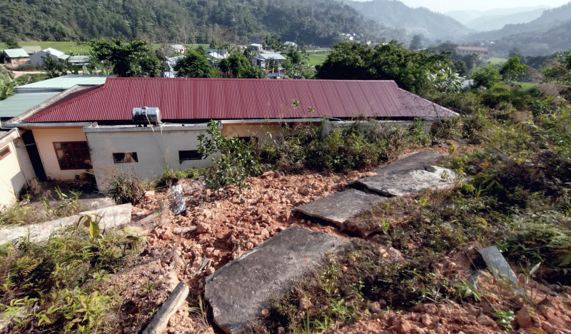 Sau vụ núi lở làm sập trường ở xã Đông Giang, Đà Nẵng: 52 trẻ mầm non người Cơ Tu phải học nhờ đến bao giờ? -0