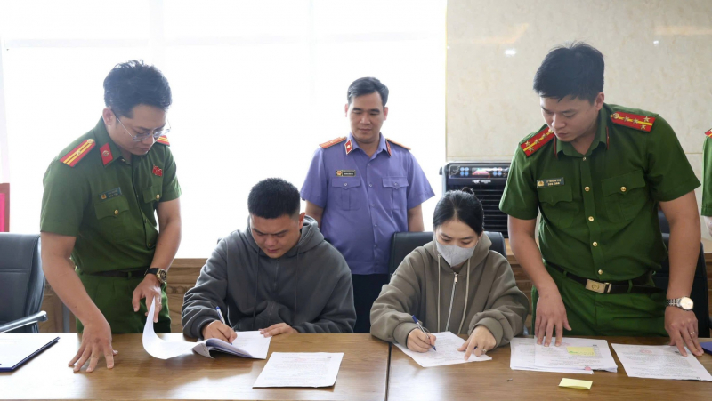 Phó Thủ tướng gửi Thư khen Công an TP Đà Nẵng lập chiến công chống buôn lậu, hàng giả -0