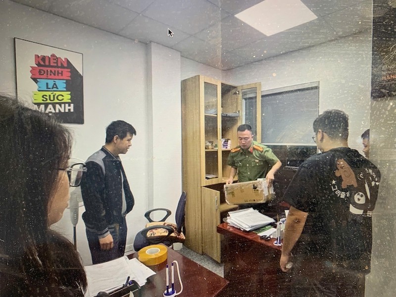 Khởi tố 7 đối tượng lừa đảo dưới vỏ bọc của Công ty cổ phần truyền thông công nghệ Sky Media -0