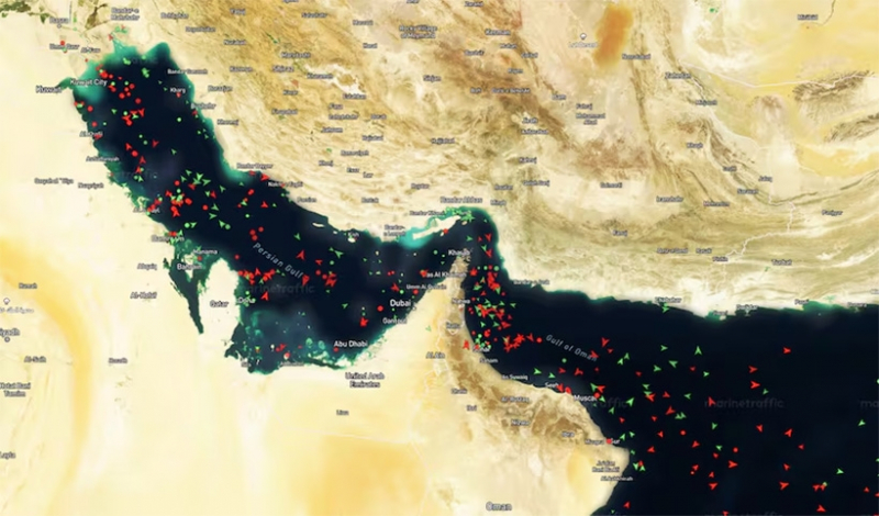 Iran cùng Oman xây dựng cơ chế theo dõi hoạt động quá cảnh qua Hormuz -0