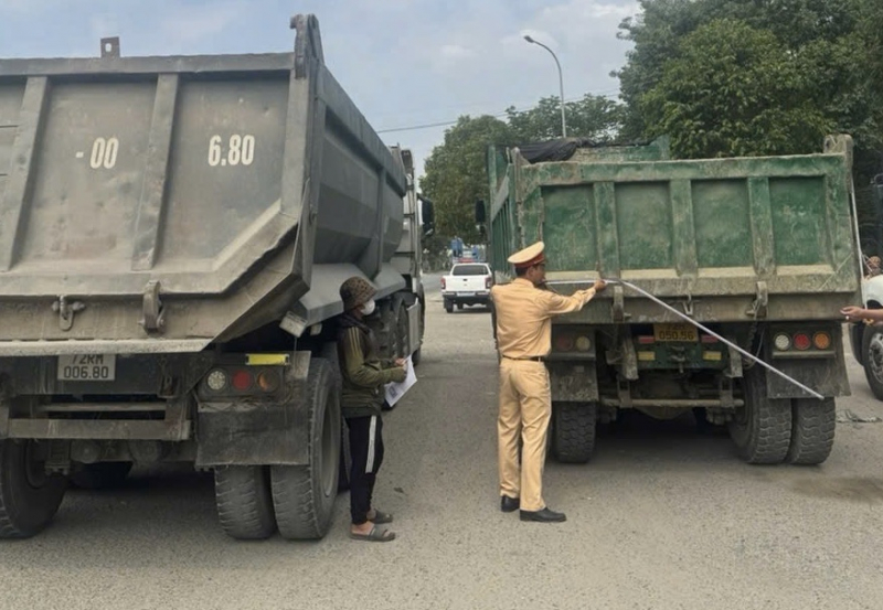 Ngăn ngừa TNGT từ loại phương tiện tự đổ trên 15 tấn -0