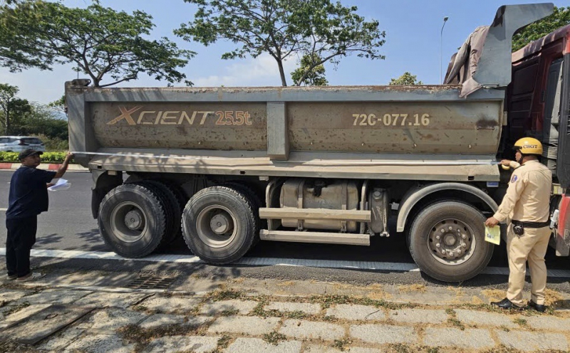 Ngăn ngừa TNGT từ loại phương tiện tự đổ trên 15 tấn -0