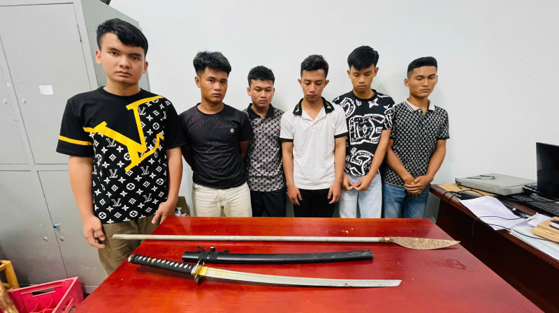 Chém người khác trọng thương vì tiếng nẹt pô xe máy -0