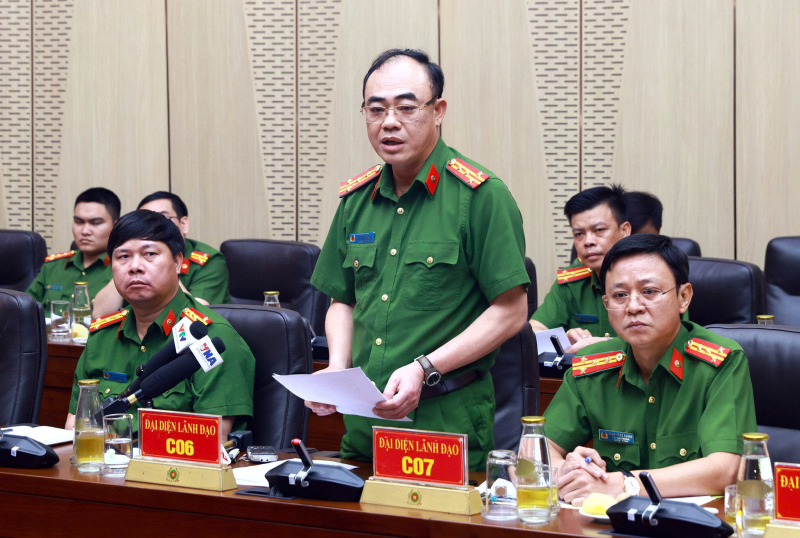 z7688036559634_93a328b5c95f819f17a9817c379ef6ac.jpg -0