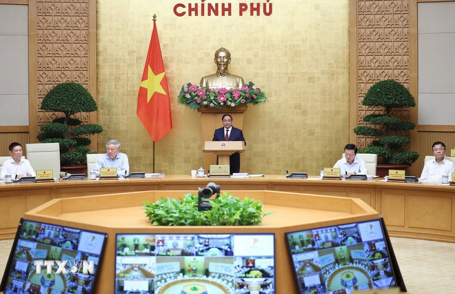 Thủ tướng: Vượt qua nhiều “cơn gió ngược,” đưa “con thuyền” kinh tế, xã hội cập bến an toàn -0