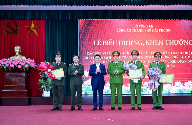 Công an TP Hải Phòng: Triệt phá đường dây chế tạo, buôn bán vũ khí quân dụng quy mô lớn -0