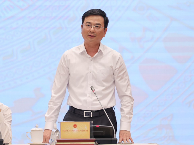 Điều hành lãi suất và cung ứng điện mùa hè như thế nào? -0