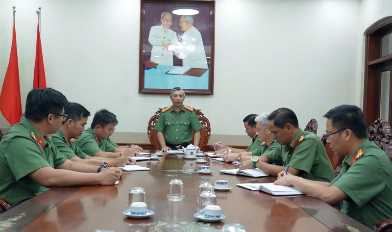 Công an TP Cần Thơ triệt phá đường dây đưa tàu cá và ngư dân sang nước ngoài khai thác hải sản trái phép -0