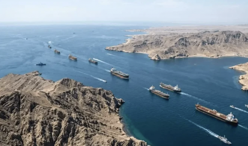 Iran sàng lọc tàu qua Hormuz theo ba nhóm quan hệ -0