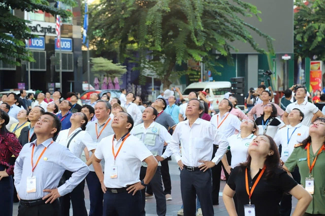 Y tế phải đi trước một bước - đến với người dân khi họ còn khỏe -0