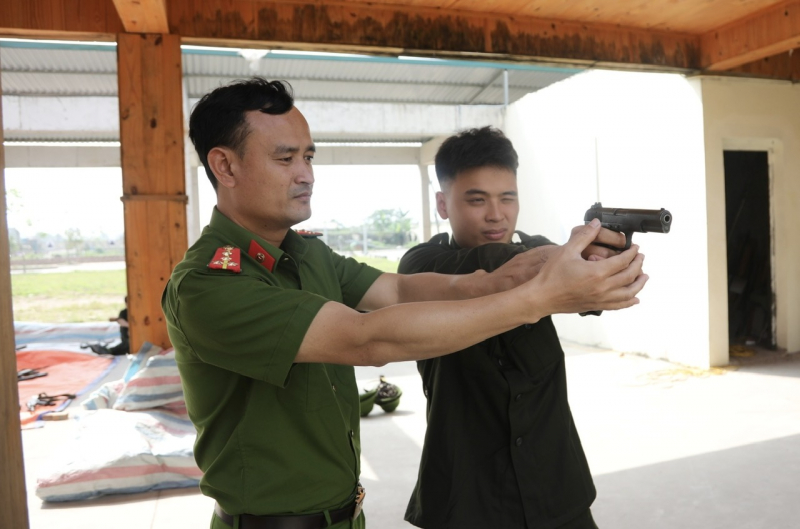 z7624885181314_276fcf06262954acb25dde8311103472.jpg -2