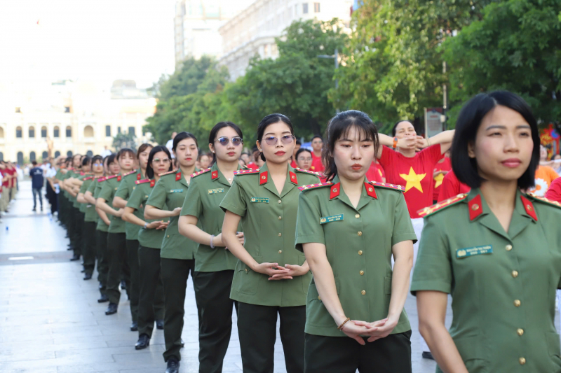 Y tế phải đi trước một bước - đến với người dân khi họ còn khỏe -5