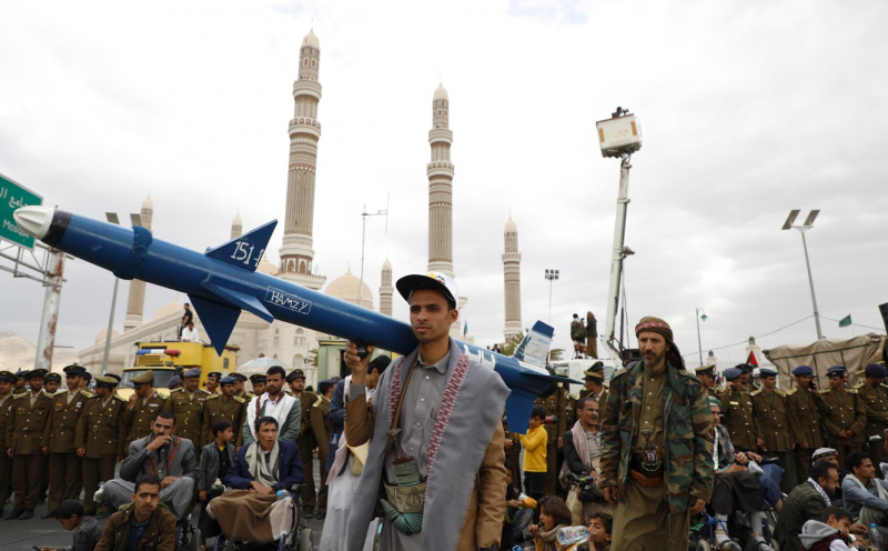 Từ Hormuz đến Bab el-Mandeb… -1