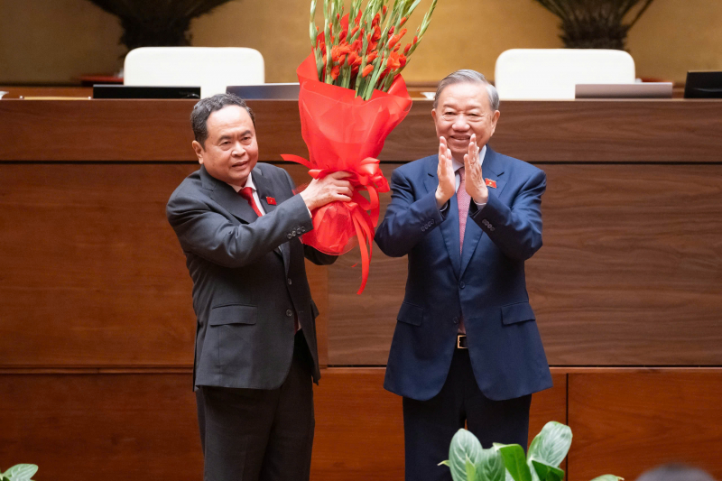 Chủ tịch Quốc hội khoá XVI tuyên thệ nhâm chức -0