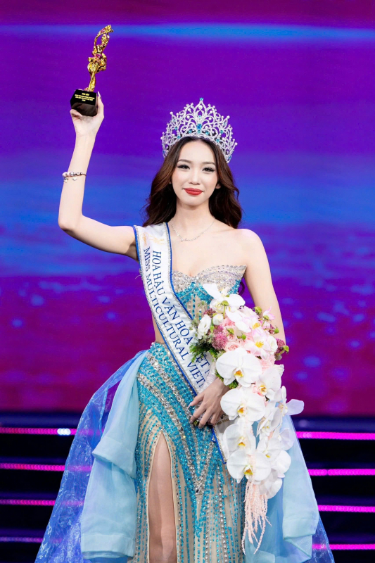 Nữ sinh Nguyễn Trần Hà Linh đăng quang Hoa hậu Văn hoá Việt Nam 2026 -0