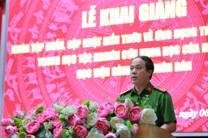 Học viện Cảnh sát nhân dân tổ chức các khóa tập huấn về AI cho hơn 5.000 học viên -0