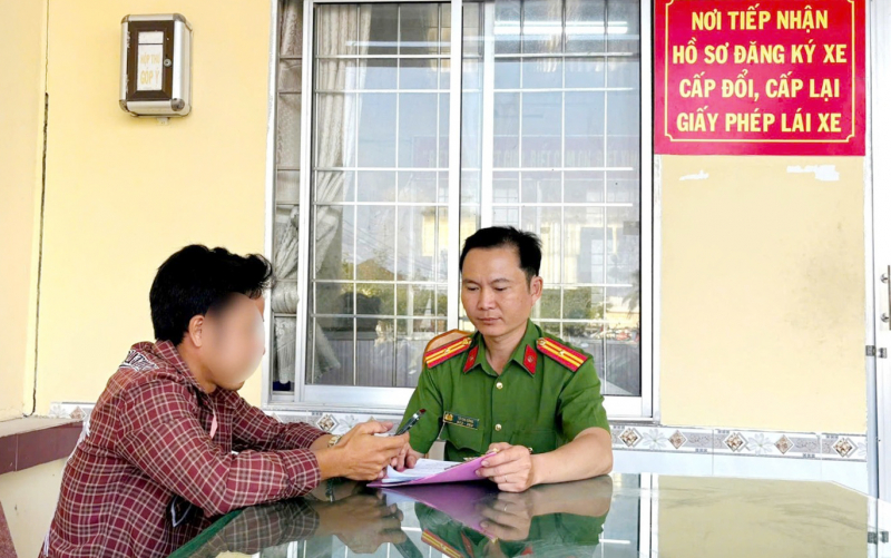 Cà Mau phát hiện gần 2.000 trường hợp vi phạm ATGT qua camera giám sát -0