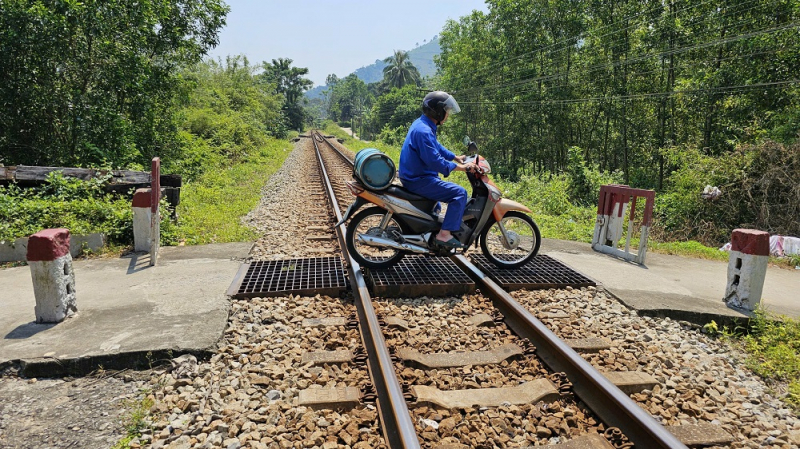 Huế quyết tâm đóng đường ngang tự mở trên tuyến đường sắt Bắc – Nam -0