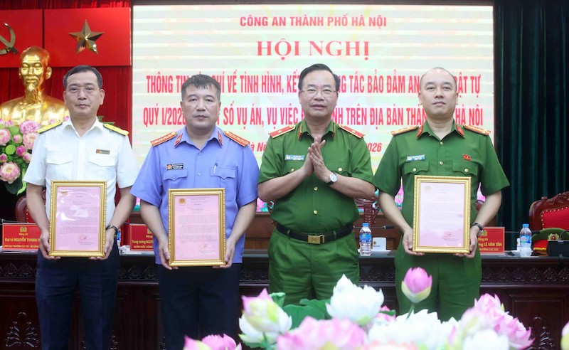 Thủ tướng Chính phủ Phạm Minh Chính gửi thư khen Công an TP Hà Nội -0