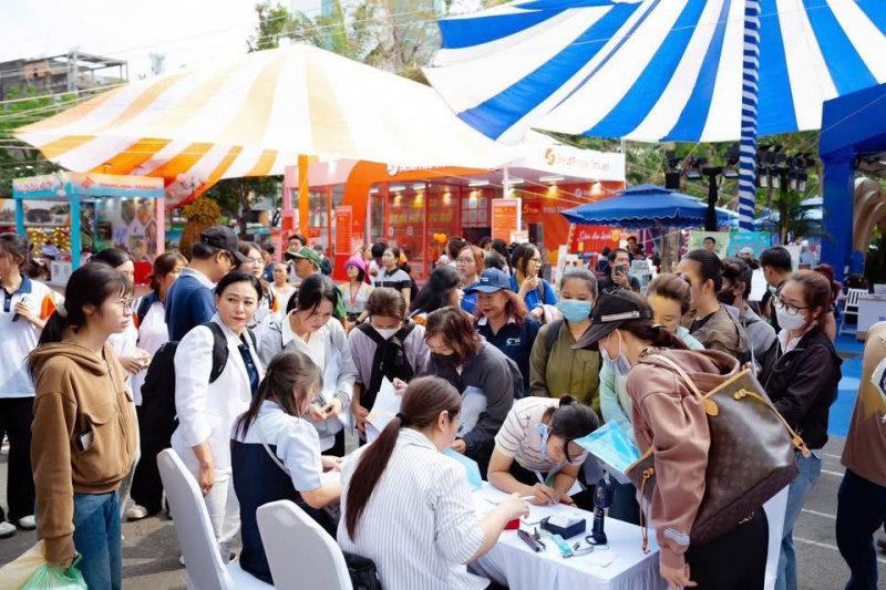 TP Hồ Chí Minh: Doanh thu 120 tỷ đồng từ Ngày hội du lịch lần thứ 22 -0