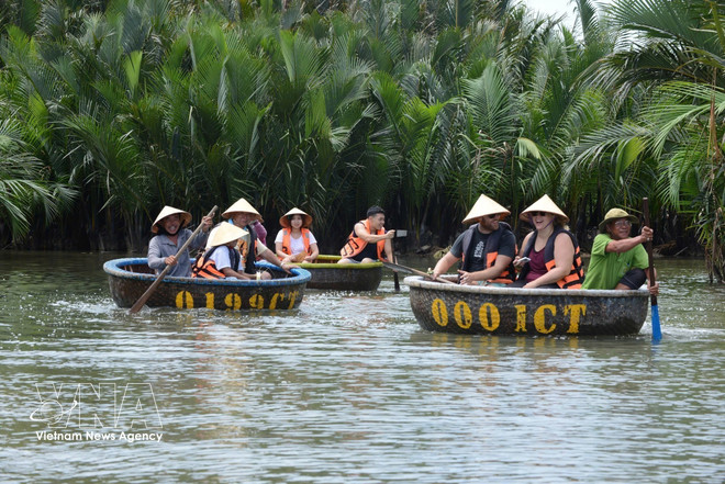 Vietnam serves 6.76 million foreign arrivals in Q1 -0