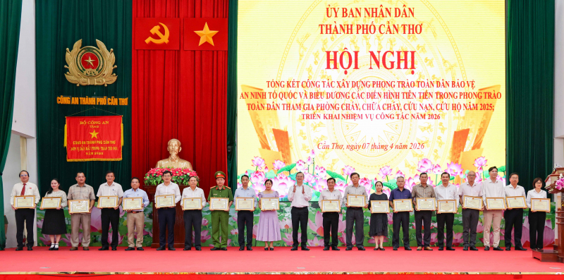 Lan tỏa sức mạnh toàn dân trong giữ vững bình yên TP Cần Thơ -0