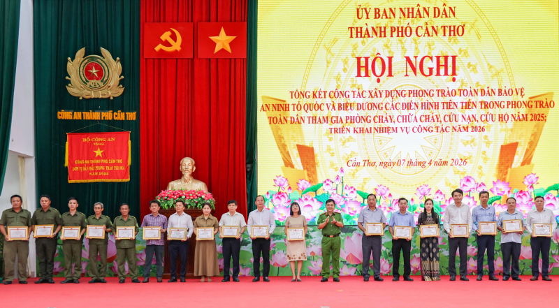 Lan tỏa sức mạnh toàn dân trong giữ vững bình yên TP Cần Thơ -1