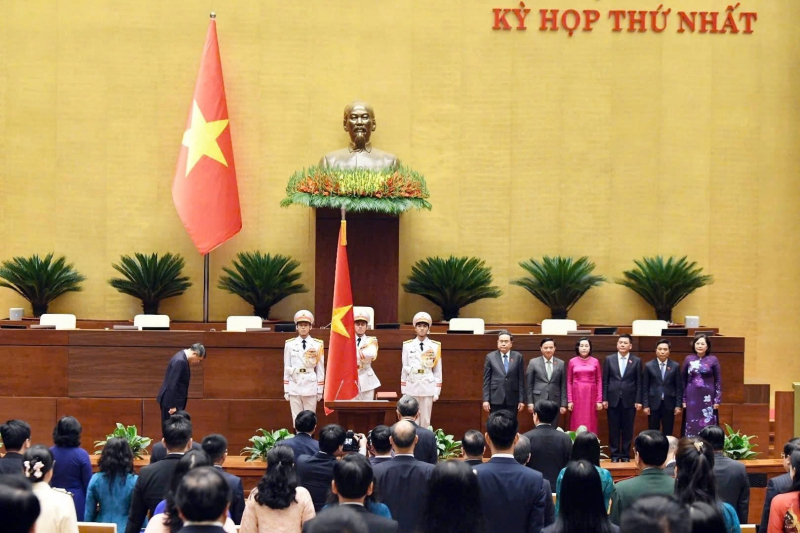 Thủ tướng Lê Minh Hưng:  -0