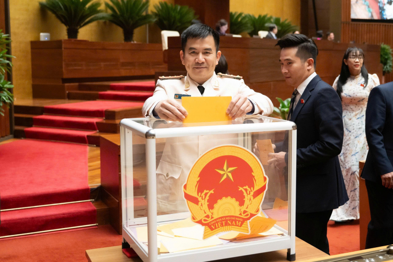 Đồng chí Nguyễn Văn Quảng tiếp tục được bầu làm Chánh án TAND tối cao -0