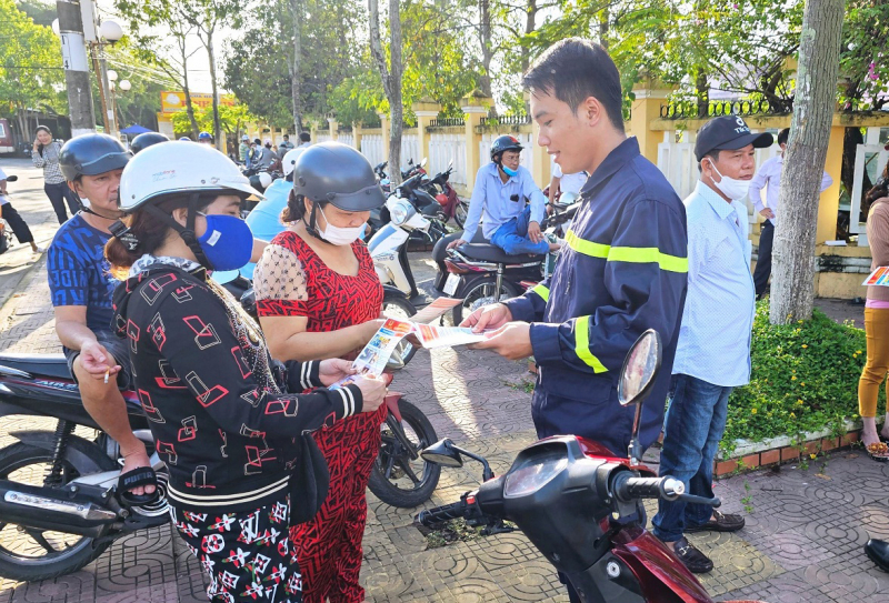 Cà Mau tăng cường phòng chống cháy nổ trong mùa nắng nóng -0