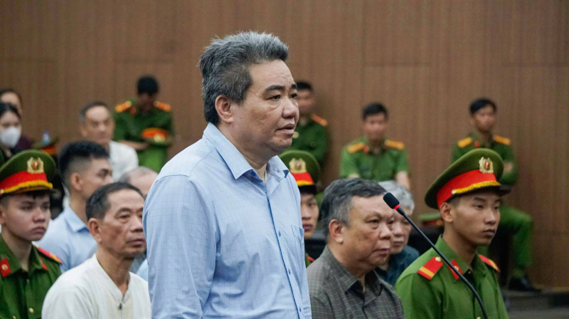 Cựu Thứ trưởng Hoàng Văn Thắng bị tuyên phạt 4 năm tù -1