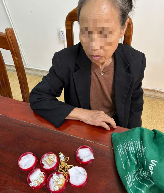 Công an xã ngăn ngừa nhiều vụ lừa đảo qua mạng internet -0