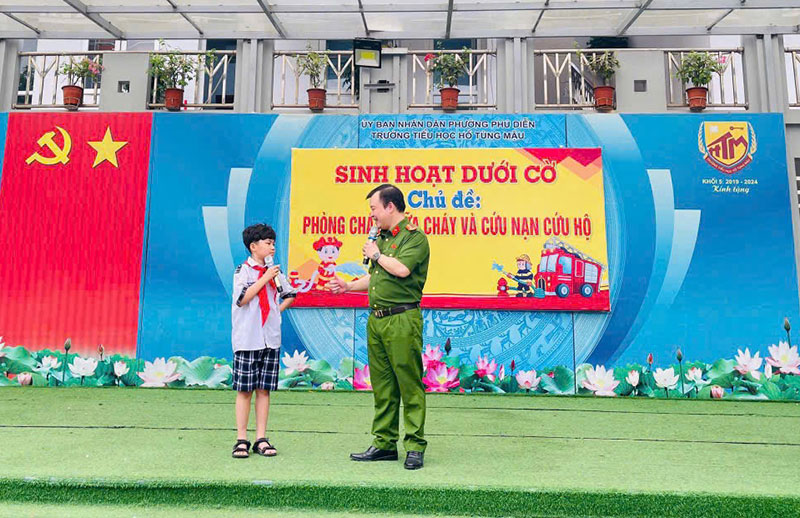 Tăng cường tuyên truyền PCCC cho học sinh tiểu học: Nền tảng xây dựng ý thức an toàn từ sớm -1