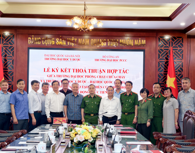 Trường Đại học PCCC và Đại học Y Dược ký kết thỏa thuận hợp tác -0