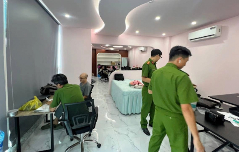 Vì sao các cơ sở khám chữa bệnh “chui” vẫn ngang nhiên hoạt động? -0