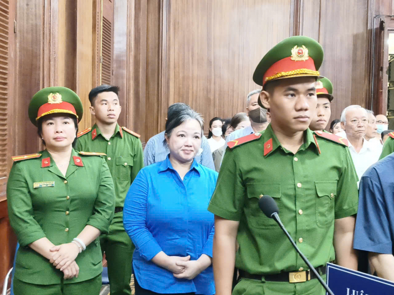 Giúp người quen mua “đất vàng” vì nặng nợ ân tình -0