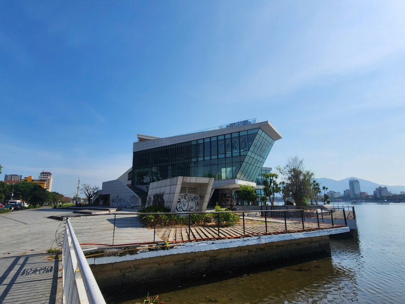 Đà Nẵng chuyển đổi công năng nhà hàng, bến du thuyền trăm tỉ ven sông Hàn của Phan Văn Anh Vũ  -0