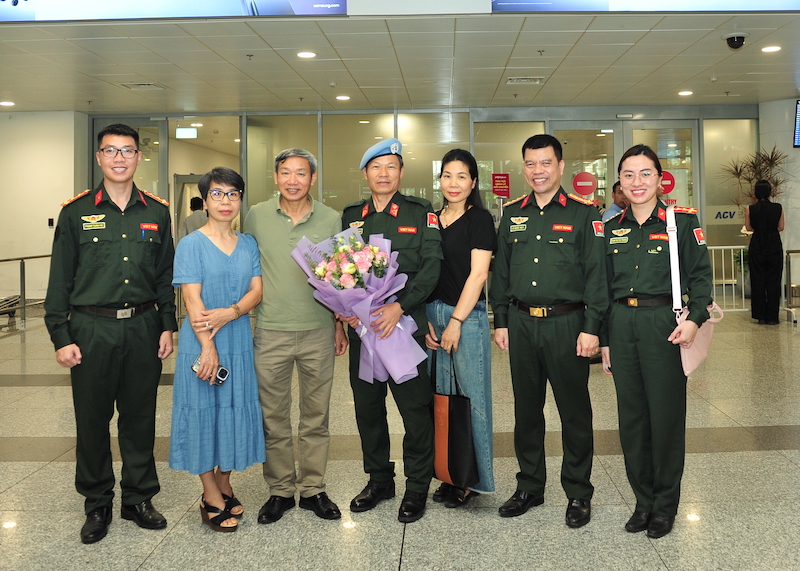 Niềm tự hào của sĩ quan Công an hoàn thành nhiệm vụ gìn giữ hoà bình trở về nước -1