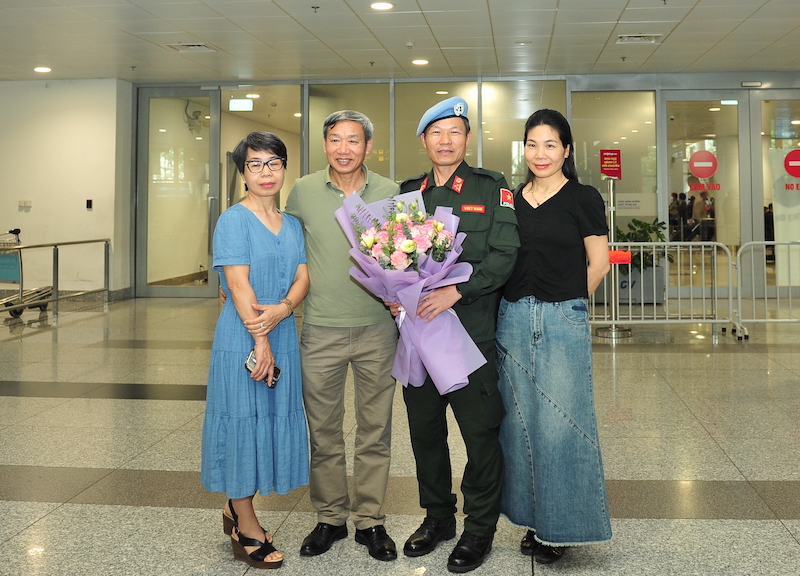 Niềm tự hào của sĩ quan Công an hoàn thành nhiệm vụ gìn giữ hoà bình trở về nước -2